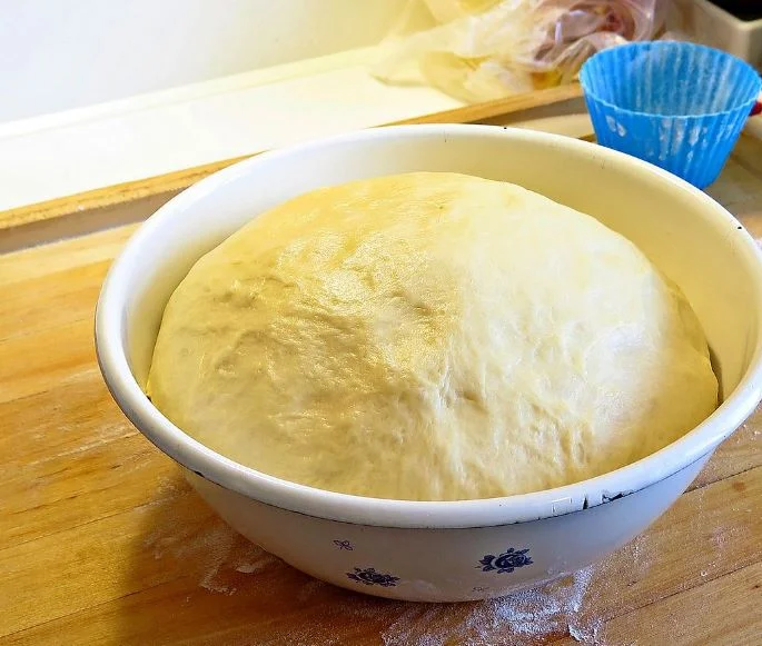 Pâte pour beignets et brioches